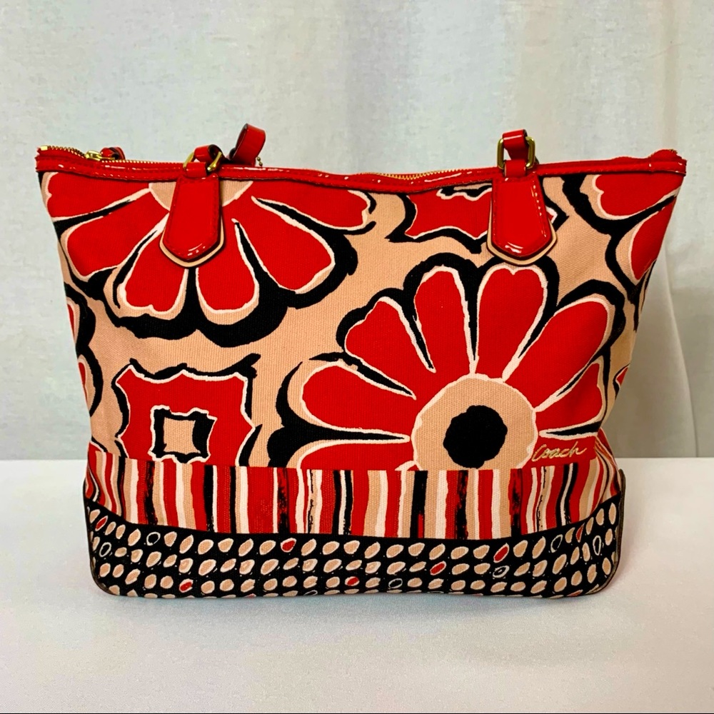 Coach Poppy Floral Scarf Tote, Desert Sky/Neutral